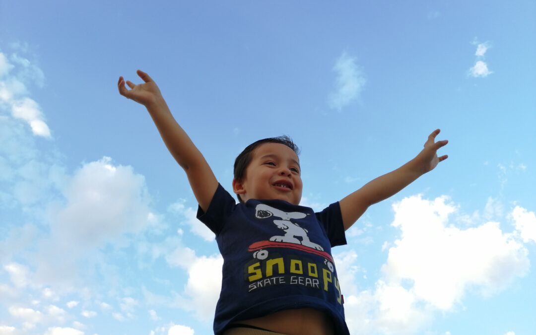 Celebrando la Inocencia: Por qué Siempre Deberíamos Mantenernos Niños en el Corazón, Feliz día del Niño