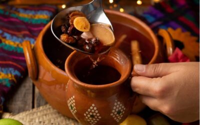 Ponche Navideño Nutritivo: Calidez Familiar en una Taza